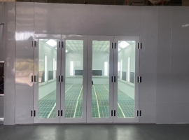 麓谷汽车城一汽大众4S店